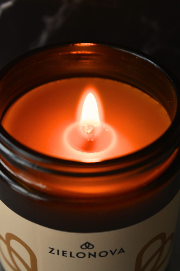 Świeca z wosku pszczelego