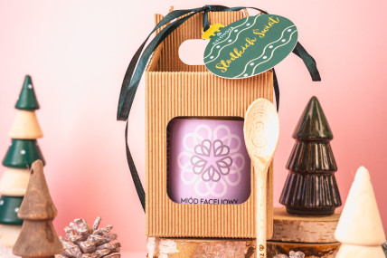 Miód w ozdobnym kartoniku z łyżeczką ŚWIĄTECZNY