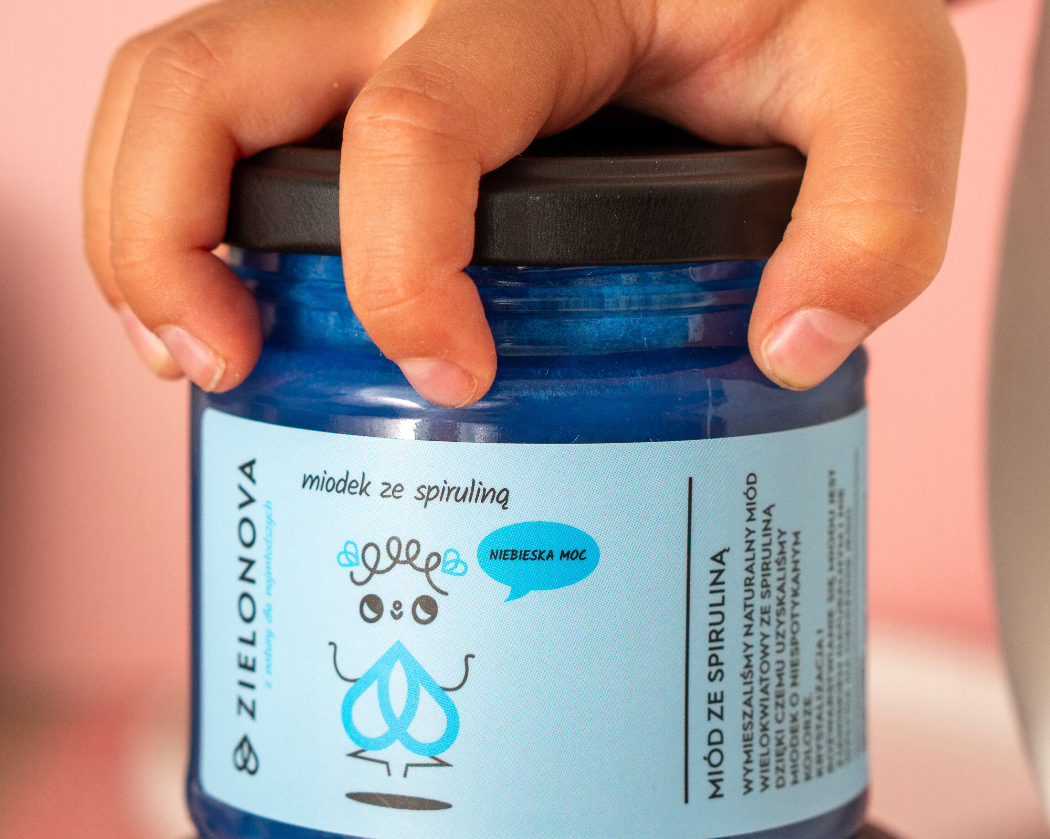 Miód jak z bajki – czyli niebieska magia na śniadanie